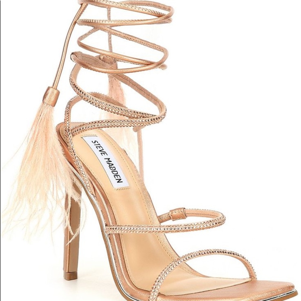 Never worn Steve Madden heels size 7.5